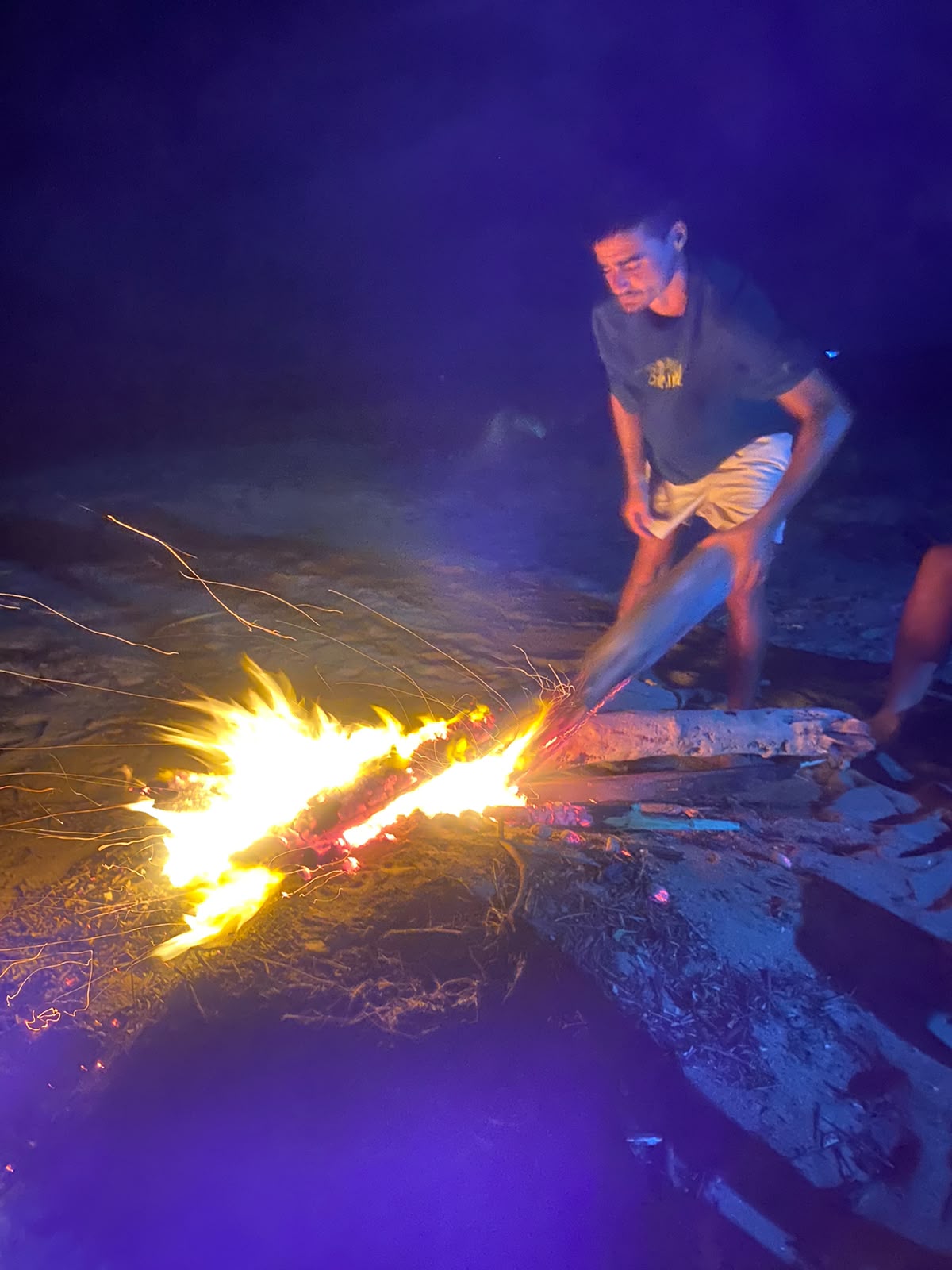 Riders around the bonfire at the beach camp – kitesurfing in Kalpitiya, Sri Lanka (photo 19)